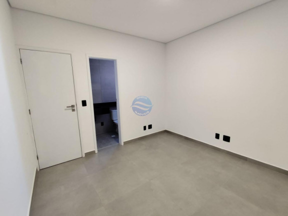 Imagem Casa com 4 Quartos à Venda, 290 m² em Boqueirão - Santos