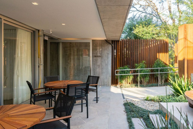 Imagem Imóvel com 3 Quartos à Venda, 206 m² em Três Figueiras - Porto Alegre Imagem Imóvel com 3 Quartos à Venda, 206 m² em Três Figueiras - Porto Alegre