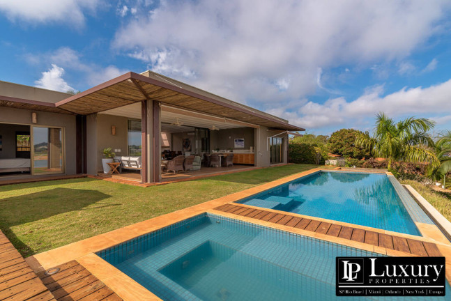 Imagem Casa com 4 Quartos à Venda, em Ponta Dos Cambarás - Avaré Imagem Casa com 4 Quartos à Venda, em Ponta Dos Cambarás - Avaré