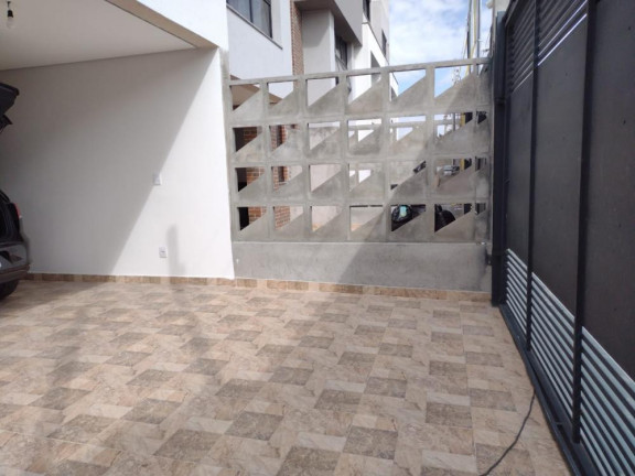 Imagem Casa com 2 Quartos à Venda, 100 m² em Vila Antonieta - São Paulo
