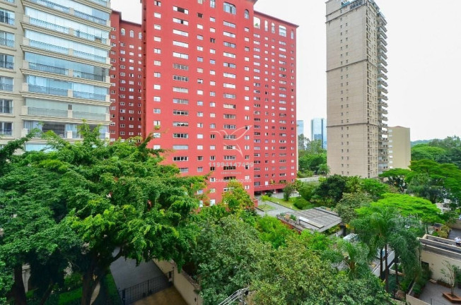 Imagem Apartamento com 3 Quartos à Venda, 127 m² em Itaim Bibi - São Paulo