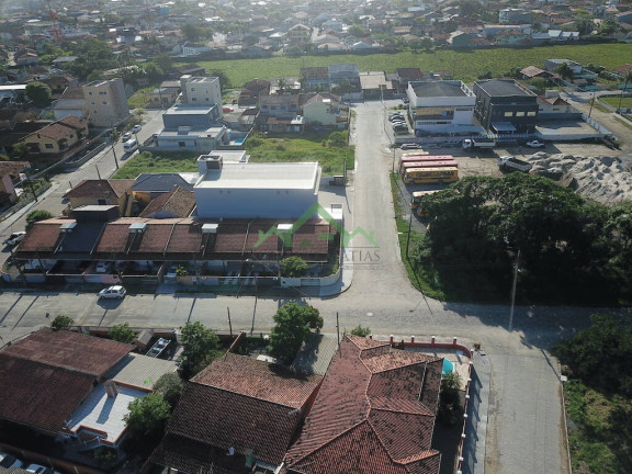 Imagem Casa com 2 Quartos à Venda, 70 m² em Centro - Balneário Barra Do Sul