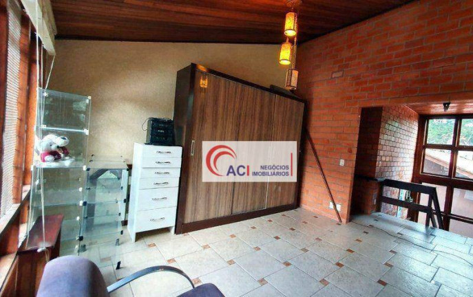 Imagem Casa com 3 Quartos à Venda, 230 m² em Vila Verde - Itapevi Imagem Casa com 3 Quartos à Venda, 230 m² em Vila Verde - Itapevi