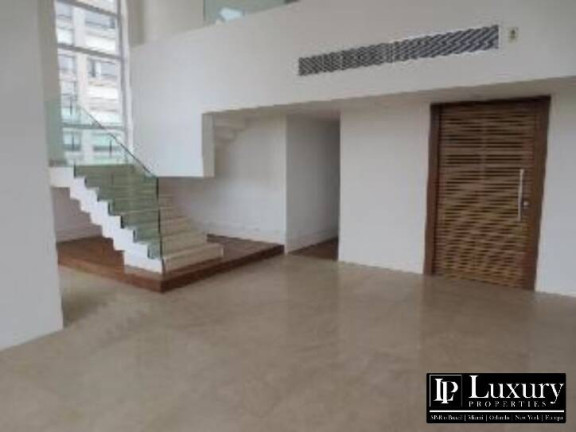 Imagem Cobertura com 4 Quartos à Venda, 528 m² em Vila Nova Conceição - São Paulo Imagem Cobertura com 4 Quartos à Venda, 528 m² em Vila Nova Conceição - São Paulo