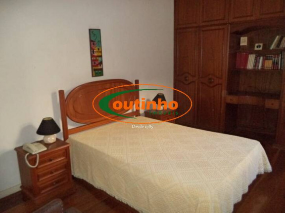 Imagem Casa com 3 Quartos à Venda, 215 m² em Maracanã - Rio De Janeiro Imagem Casa com 3 Quartos à Venda, 215 m² em Maracanã - Rio De Janeiro