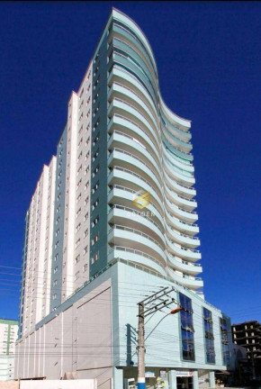 Apartamento com 3 Quartos à Venda, 138 m² em Centro - Balneário Camboriú