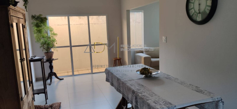 Imagem Casa com 3 Quartos à Venda, 330 m² em Jardim Flamboyant - Botucatu Imagem Casa com 3 Quartos à Venda, 330 m² em Jardim Flamboyant - Botucatu