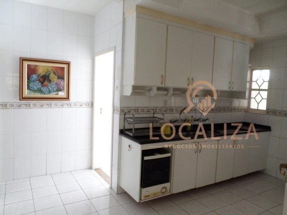 Imagem Casa com 5 Quartos à Venda, 160 m² em Vila Betânia - São José Dos Campos Imagem Casa com 5 Quartos à Venda, 160 m² em Vila Betânia - São José Dos Campos