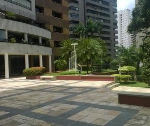 Imagem Apartamento com 3 Quartos à Venda, 150 m² em Meireles - Fortaleza