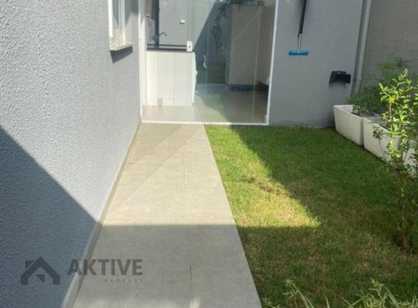 Imagem Casa de Condomínio com 4 Quartos à Venda, 176 m² em Vila Santo Antonio De Carapicuiba - Cotia Imagem Casa de Condomínio com 4 Quartos à Venda, 176 m² em Vila Santo Antonio De Carapicuiba - Cotia