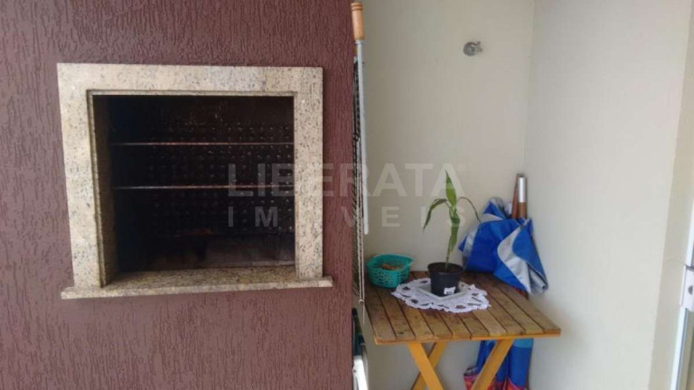 Imagem Apartamento com 2 Quartos à Venda, 81 m² em Centro - Navegantes