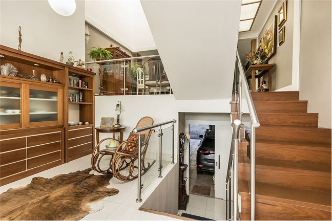 Imagem Casa com 3 Quartos à Venda,  em Chácara Das Pedras - Porto Alegre
