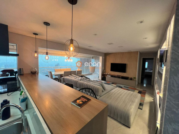Imagem Apartamento com 4 Quartos à Venda, 151 m²