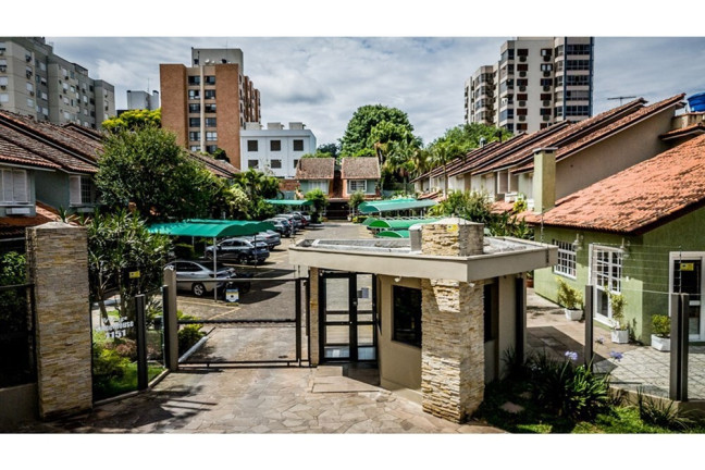 Imagem Casa de Condomínio com 2 Quartos à Venda, 80 m² em Tristeza - Porto Alegre Imagem Casa de Condomínio com 2 Quartos à Venda, 80 m² em Tristeza - Porto Alegre