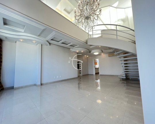 Imagem Imóvel com 3 Quartos à Venda, 302 m² em Centro - Joinville Imagem Imóvel com 3 Quartos à Venda, 302 m² em Centro - Joinville