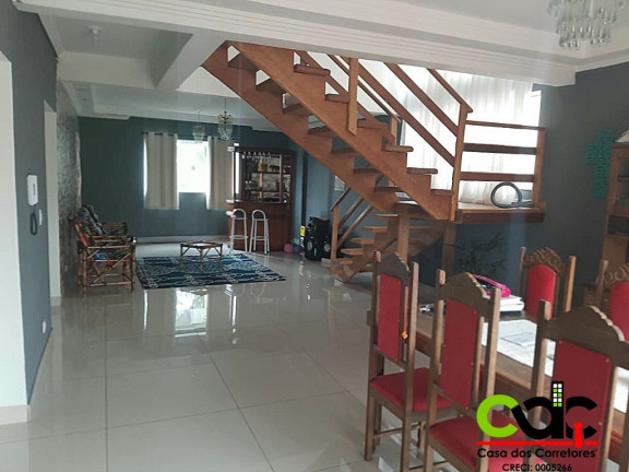 Imagem Sobrado com 3 Quartos à Venda, em Residencial Morumbí - Poços De Caldas Imagem Sobrado com 3 Quartos à Venda, em Residencial Morumbí - Poços De Caldas