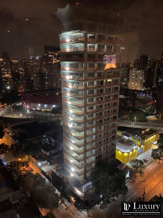 Imagem Apartamento com 4 Quartos à Venda, 307 m² em Itaim Bibi - São Paulo