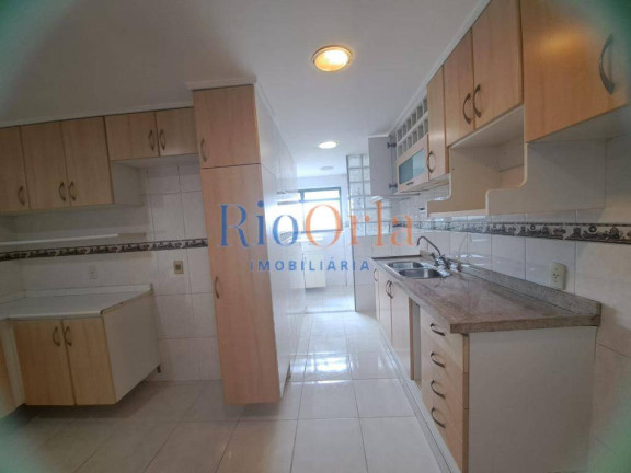 Imagem Apartamento com 4 Quartos à Venda, 150 m² em Barra Da Tijuca - Rio De Janeiro