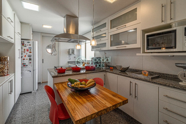 Imagem Apartamento com 3 Quartos à Venda, 350 m² em Panamby - São Paulo