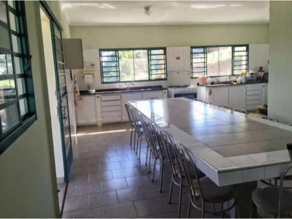 Imagem Imóvel com 6 Quartos à Venda, 1.500 m² em Zona Rural - Joanópolis