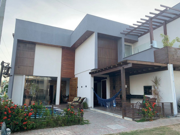 Imagem Casa com 3 Quartos à Venda, 241 m² em Barra Do Jacuípe - Camaçari Imagem Casa com 3 Quartos à Venda, 241 m² em Barra Do Jacuípe - Camaçari