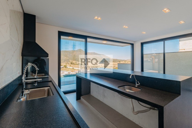 Imagem Casa com 3 Quartos à Venda, 298 m² em Laranja Azeda - Atibaia