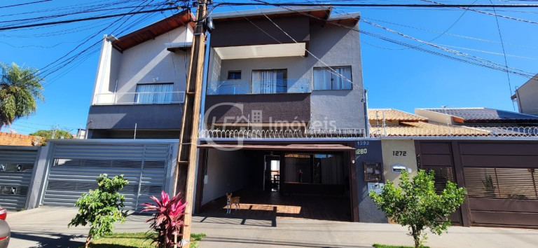 Casa com 3 Quartos à Venda, 180 m² em Jardim Tijuca - Campo Grande