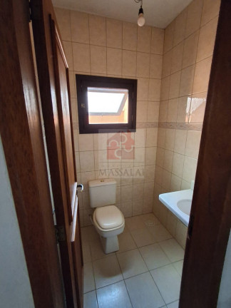 Imagem Casa com 3 Quartos à Venda, 200 m² em Tristeza - Porto Alegre Imagem Casa com 3 Quartos à Venda, 200 m² em Tristeza - Porto Alegre
