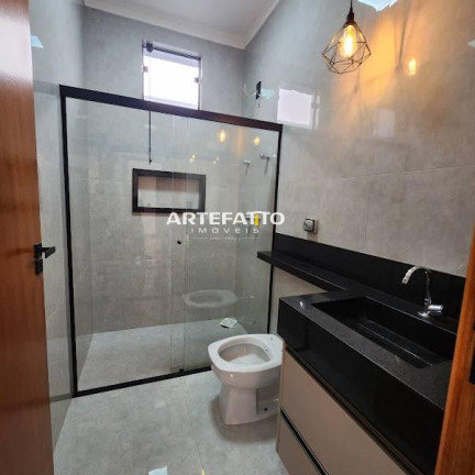 Imagem Casa com 3 Quartos à Venda, 140 m² Imagem Casa com 3 Quartos à Venda, 140 m²