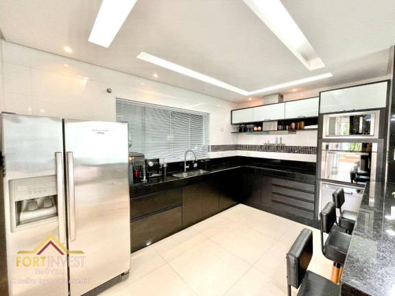 Imagem Imóvel com 3 Quartos à Venda, 160 m² em Caiçara - Praia Grande Imagem Imóvel com 3 Quartos à Venda, 160 m² em Caiçara - Praia Grande