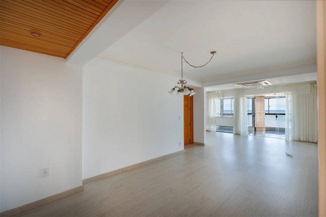 Imagem Apartamento com 3 Quartos para Alugar, 195 m² em Centro - Balneário Camboriú