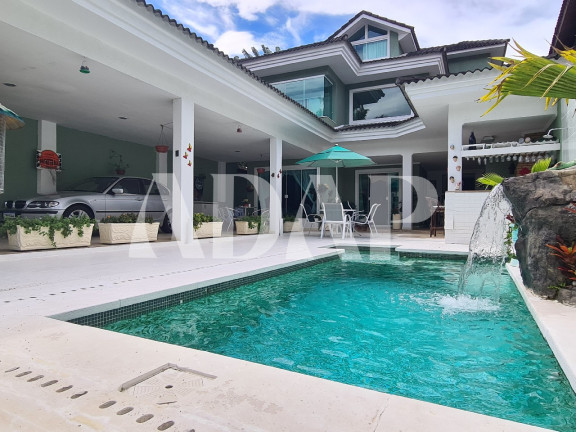 Imagem Casa com 4 Quartos à Venda, 300 m² em Vargem Grande - Rio De Janeiro
