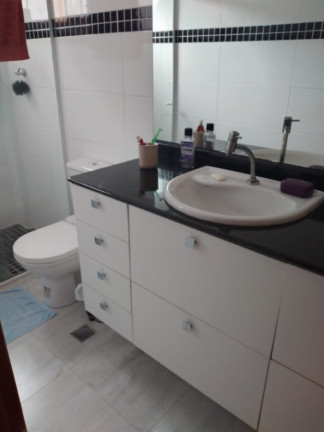 Imagem Casa com 3 Quartos à Venda, 200 m² em Embaré - Santos Imagem Casa com 3 Quartos à Venda, 200 m² em Embaré - Santos