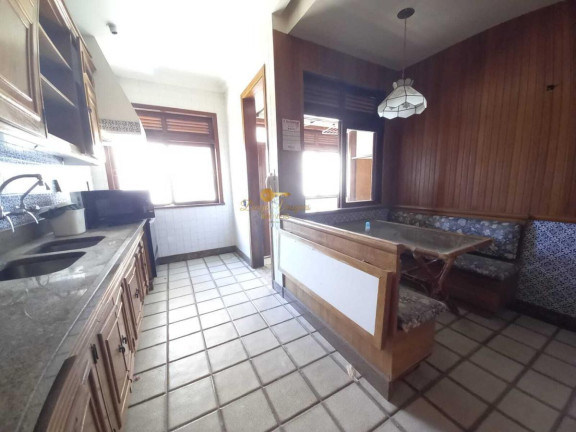 Casa com 5 Quartos à Venda, 212 m² em Alto - Teresópolis