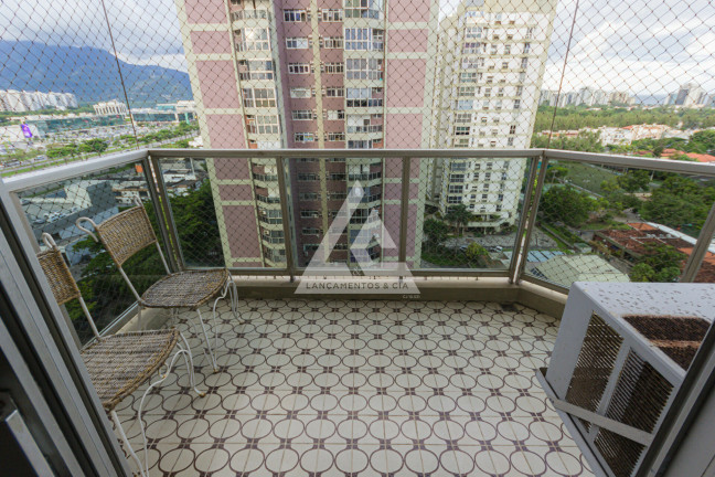 Imagem Apartamento com 4 Quartos à Venda, 205 m² em Barra Da Tijuca - Rio De Janeiro
