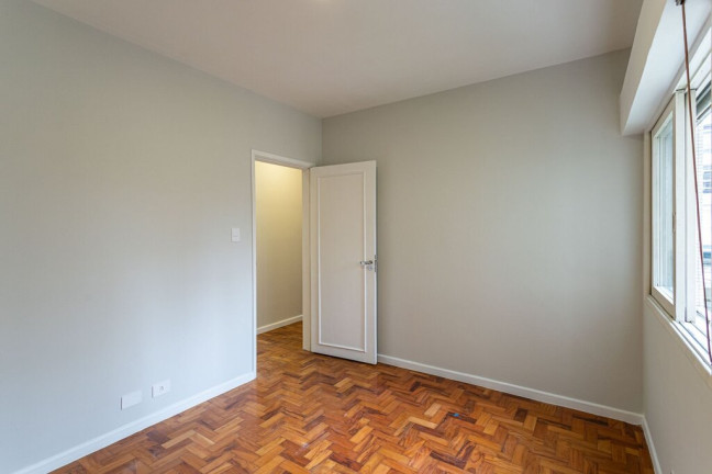 Imagem Apartamento com 3 Quartos à Venda, 135 m² em Itaim Bibi - São Paulo Imagem Apartamento com 3 Quartos à Venda, 135 m² em Itaim Bibi - São Paulo