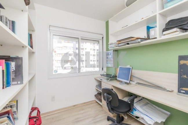 Imagem Apartamento com 3 Quartos à Venda, 82 m² em Mont Serrat - Porto Alegre Imagem Apartamento com 3 Quartos à Venda, 82 m² em Mont Serrat - Porto Alegre