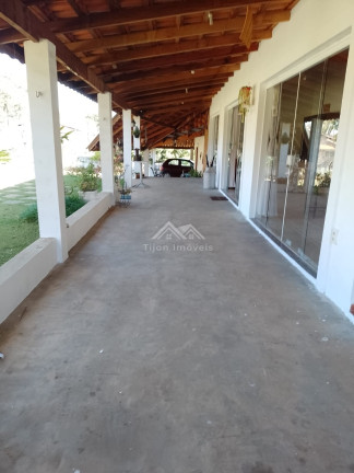 Imagem Imóvel com 4 Quartos à Venda, 1.864 m² em Centro - Araçoiaba Da Serra