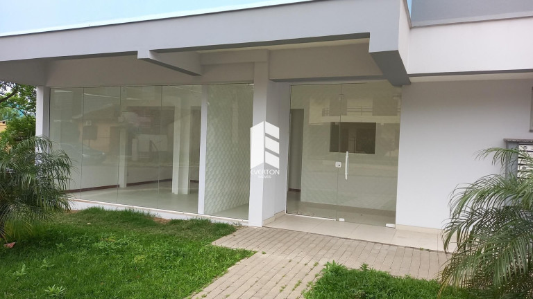 Imagem Sala Comercial à Venda, 43 m² em Camobi - Santa Maria Imagem Sala Comercial à Venda, 43 m² em Camobi - Santa Maria