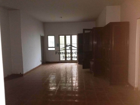 Imagem Casa com 3 Quartos à Venda, 300 m² em Centro - Lorena Imagem Casa com 3 Quartos à Venda, 300 m² em Centro - Lorena