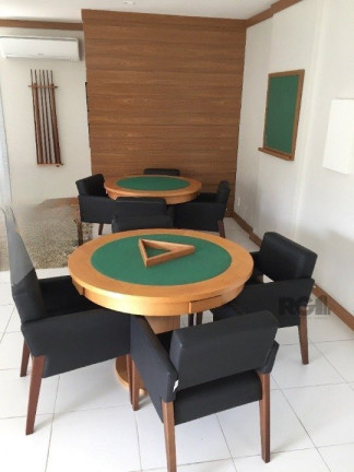 Imagem Apartamento com 2 Quartos à Venda, 75 m² em Passo Da Areia - Porto Alegre