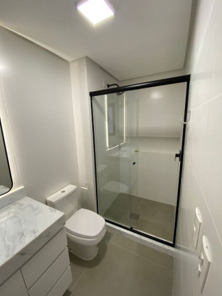 Imagem Apartamento com 2 Quartos à Venda, 107 m² em Petrópolis - Porto Alegre Imagem Apartamento com 2 Quartos à Venda, 107 m² em Petrópolis - Porto Alegre