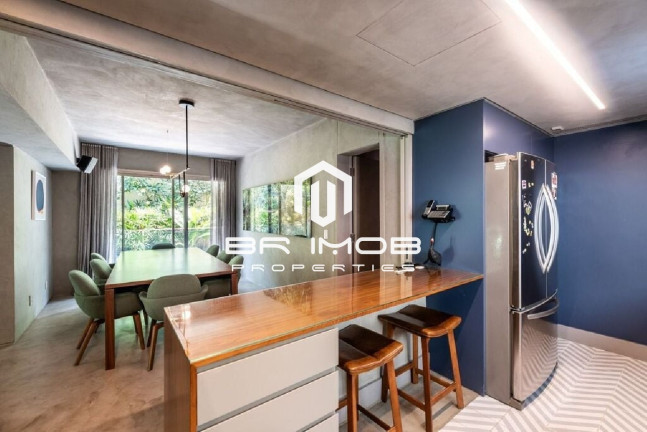 Imagem Casa com 3 Quartos à Venda, 628 m² em Alto De Pinheiros - São Paulo