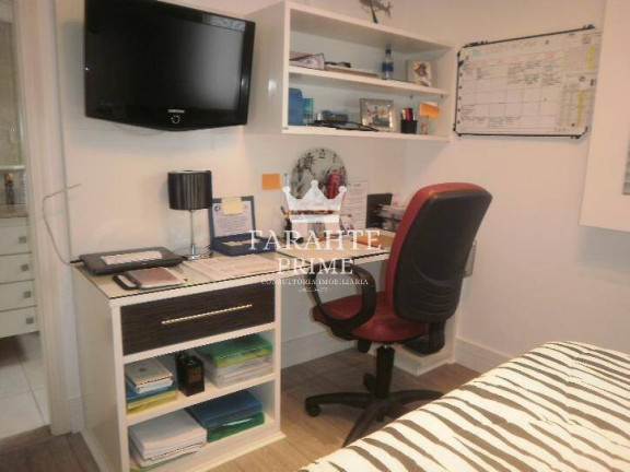 Imagem Apartamento com 3 Quartos à Venda, 170 m² em Gonzaga - Santos Imagem Apartamento com 3 Quartos à Venda, 170 m² em Gonzaga - Santos