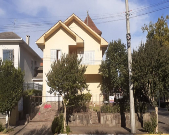 Imagem Imóvel com 4 Quartos à Venda, em Centro - Nova Petrópolis Imagem Imóvel com 4 Quartos à Venda, em Centro - Nova Petrópolis