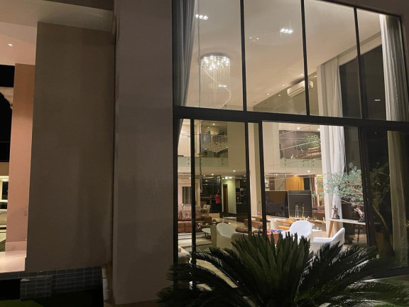 Imagem Imóvel com 4 Quartos à Venda, 2.000 m² em Park Way - Brasília Imagem Imóvel com 4 Quartos à Venda, 2.000 m² em Park Way - Brasília