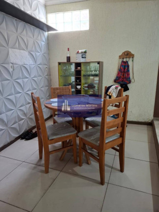 Imagem Casa com 2 Quartos à Venda, 200 m² em Centro - Arraial Do Cabo Imagem Casa com 2 Quartos à Venda, 200 m² em Centro - Arraial Do Cabo