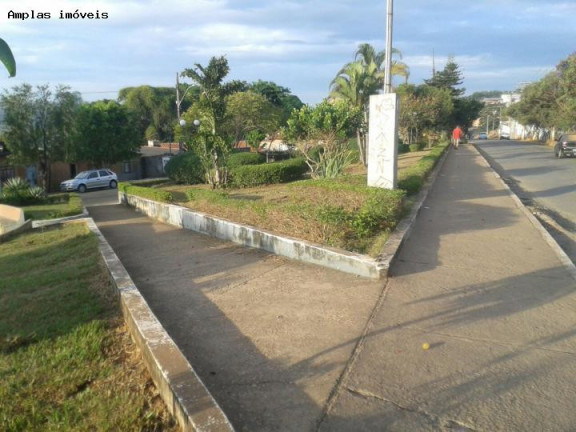 Imagem Casa com 3 Quartos à Venda, 150 m² em Centro - Mateus Leme Imagem Casa com 3 Quartos à Venda, 150 m² em Centro - Mateus Leme