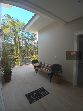 Imagem Casa com 5 Quartos à Venda, 1.600 m² em Tarumã - Manaus Imagem Casa com 5 Quartos à Venda, 1.600 m² em Tarumã - Manaus