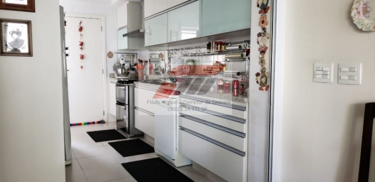 Imagem Apartamento com 3 Quartos à Venda, 178 m² em água Branca - São Paulo